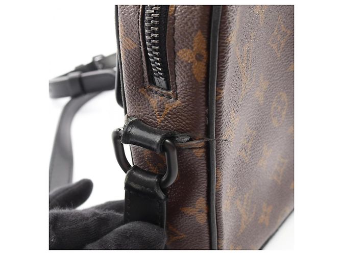 Portafoglio Christopher di Louis Vuitton Marrone Nero - vista 5