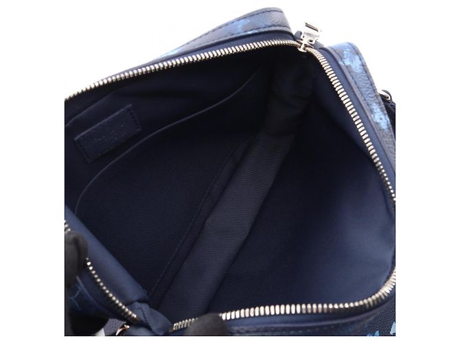 Borsa Trio Messenger Louis Vuitton Blu Blu navy - vista 3