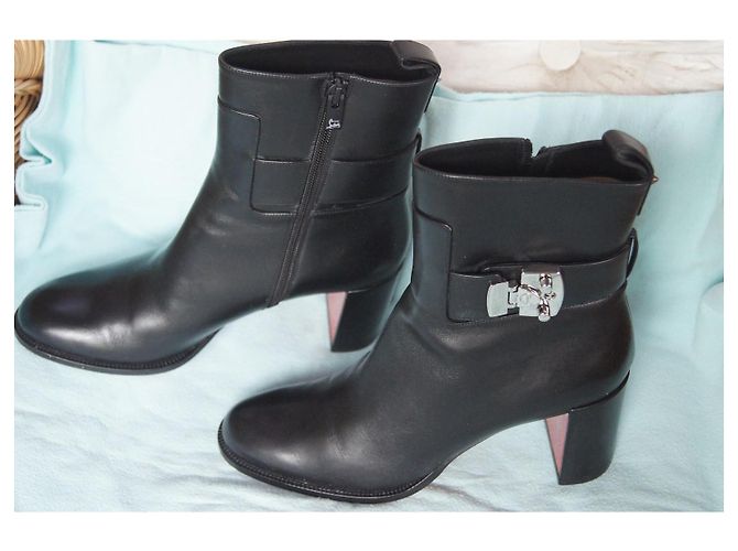 Christian Louboutin Stivaletti in Pelle Nera - vista 6