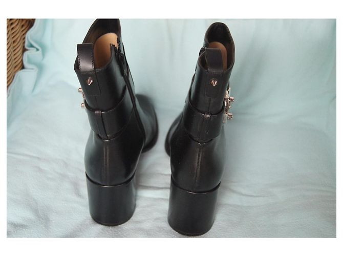 Christian Louboutin Stivaletti in Pelle Nera - vista 7