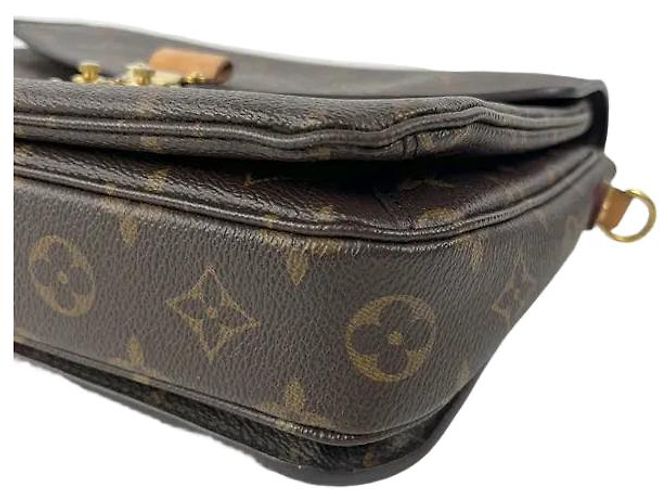 Louis Vuitton Monogram Pochette Metis Marrone - vista 4
