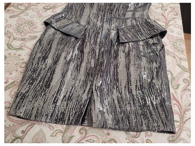 Abito Scultoreo Metallizzato Argento e Nero Alexander McQueen Silver hardware - vista 6