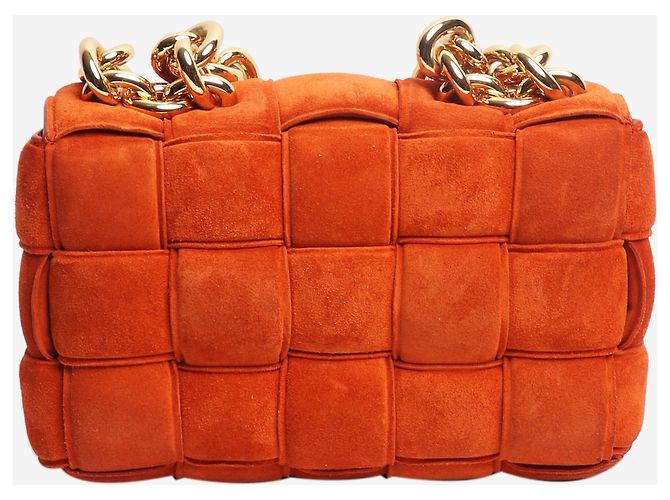 Bottega Veneta Bolsa Cassette acolchoada em camurça laranja - vista 3