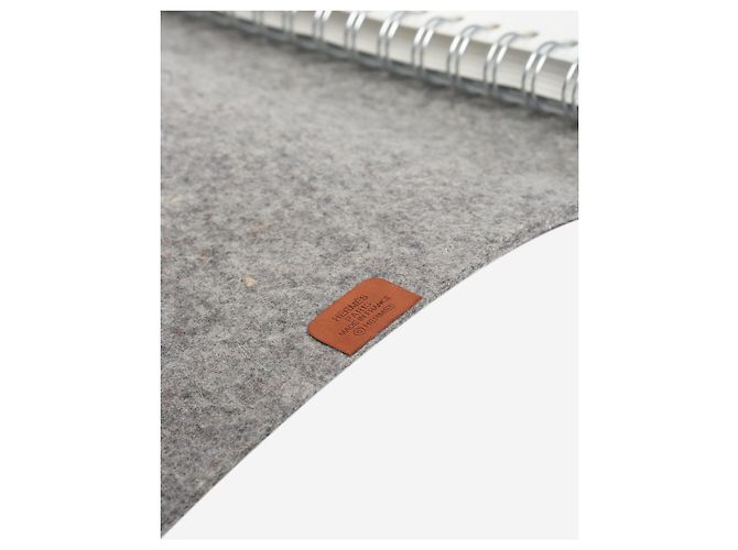 Hermès Grey Eperon d’Or felt notebook - view 5
