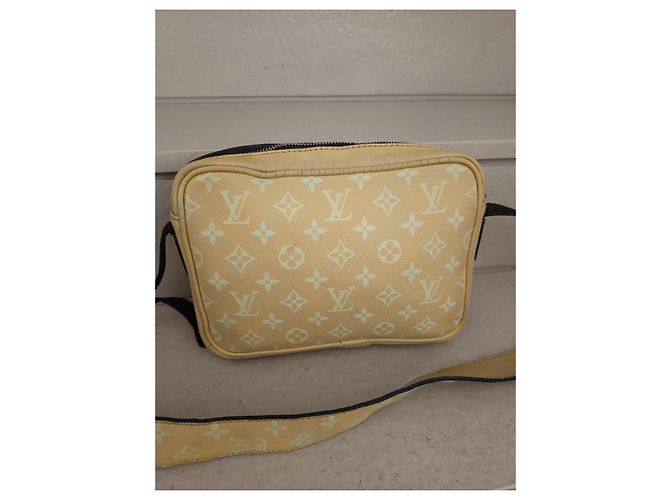 Louis Vuitton Monogram Cerises Borsa a Tracolla Pelle Gialla Giallo Monogramma - vista 4