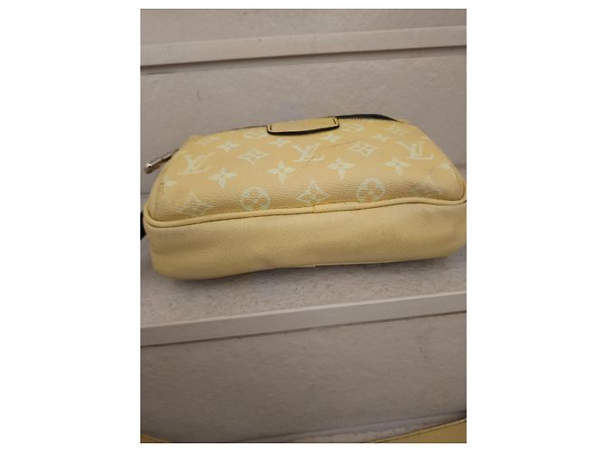Louis Vuitton Monogram Cerises Borsa a Tracolla Pelle Gialla Giallo Monogramma - vista 5