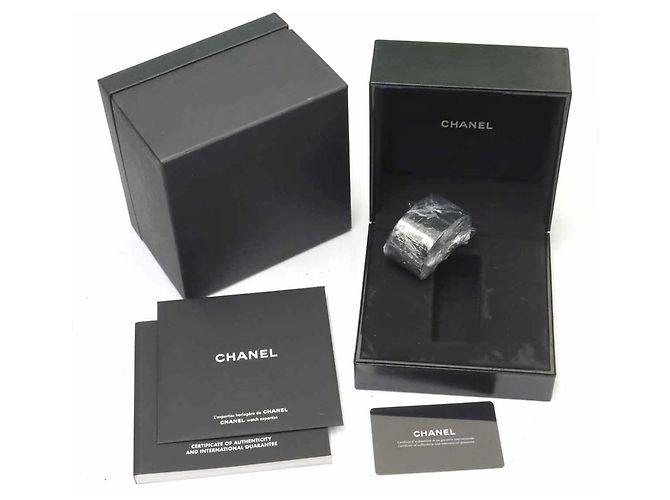 Reloj Chanel J12 Chromatic Gray Quartz - vista 2