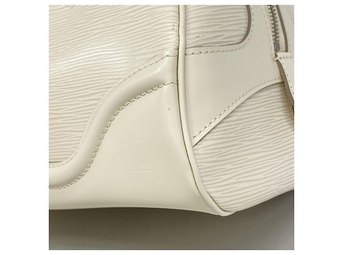 Borsa Louis Vuitton Epi Bowling Montaigne PM Bianco sporco - vista 6