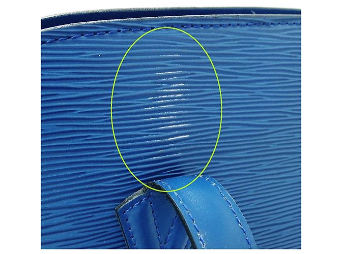 Borsa in pelle Epi Louis Vuitton in blu Toledo - vista 10
