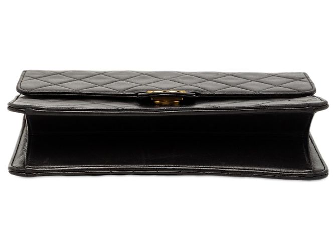 Chanel Black Small CC Quilted Lambskin Single Flap Nero - vista 3