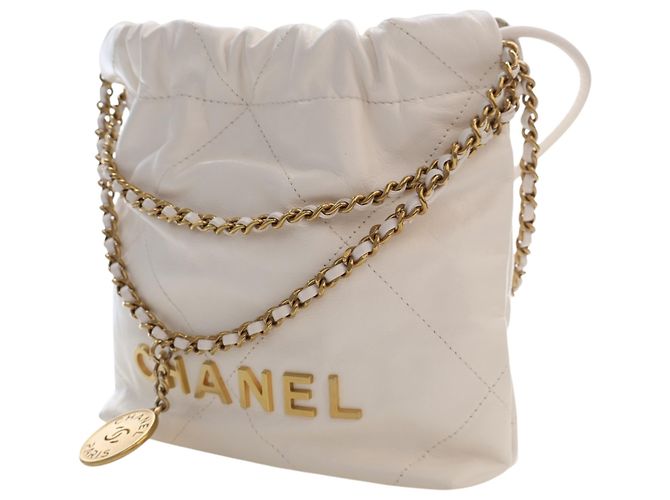 Chanel Mini Hobo 22 in pelle di vitello lucida bianca Bianco - vista 3