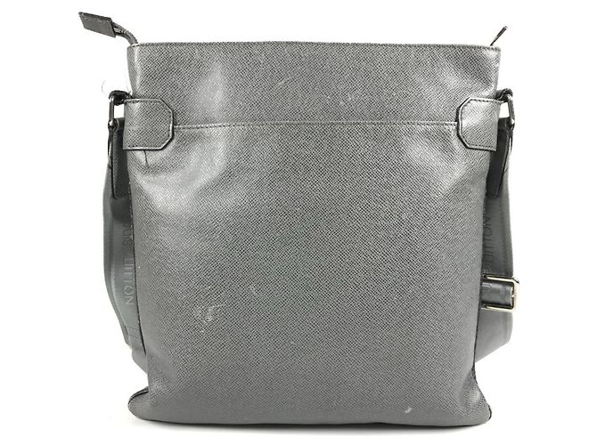 Borsa Louis Vuitton Taiga Sasha Marrone - vista 2