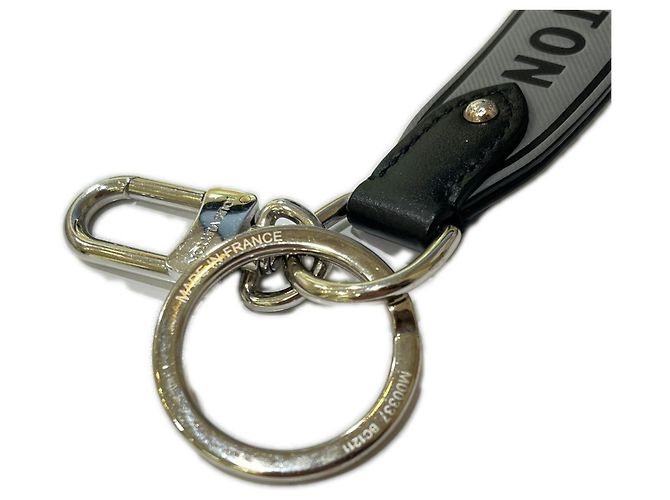Louis Vuitton Monogram Eclipse Capital LV Keychain Brown - view 3