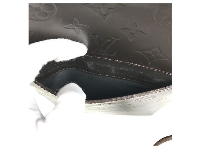 Borsa a tracolla/spalla Pochette Bobby Monogram Glacé Louis Vuitton Marrone - vista 14