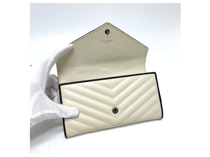 Portafoglio Yves Saint Laurent Cassandra Chevron Bicolor Nero Bianco - vista 10