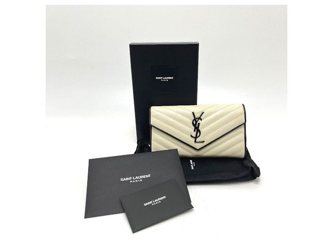 Portafoglio Yves Saint Laurent Cassandra Chevron Bicolor Nero Bianco - vista 17