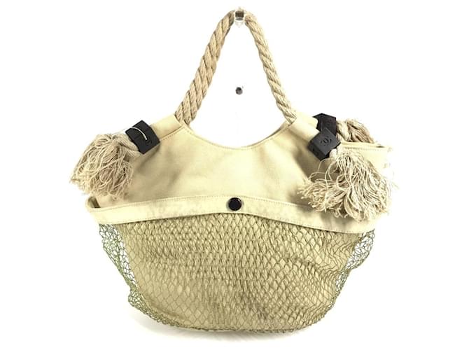 Borsa Chanel Fishnet CC Coco Mark Logo Beige - vista 2
