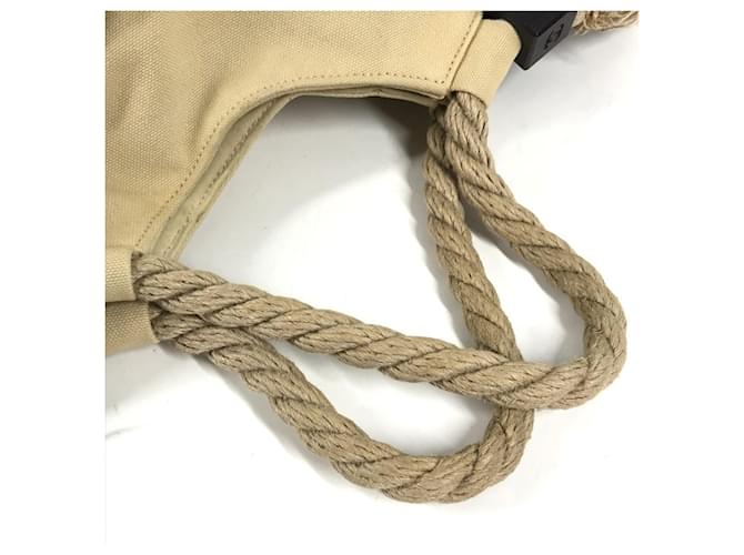 Borsa Chanel Fishnet CC Coco Mark Logo Beige - vista 8