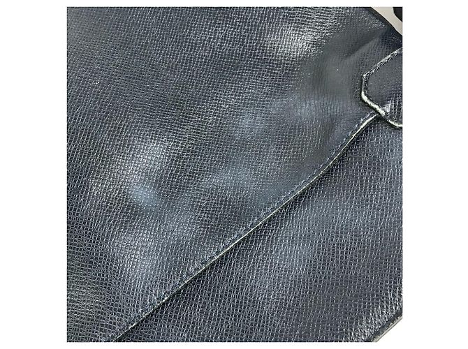 Borsa Louis Vuitton Taiga Sasha Blu navy - vista 12