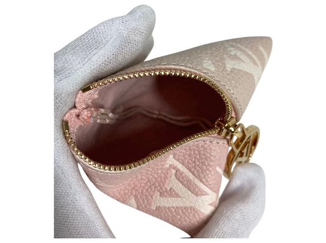 Portachiavi in pelle rosa Louis Vuitton - vista 8