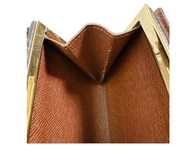 Louis Vuitton Bi-Fold Geldbörse im Monogramm Braun - Ansicht 14