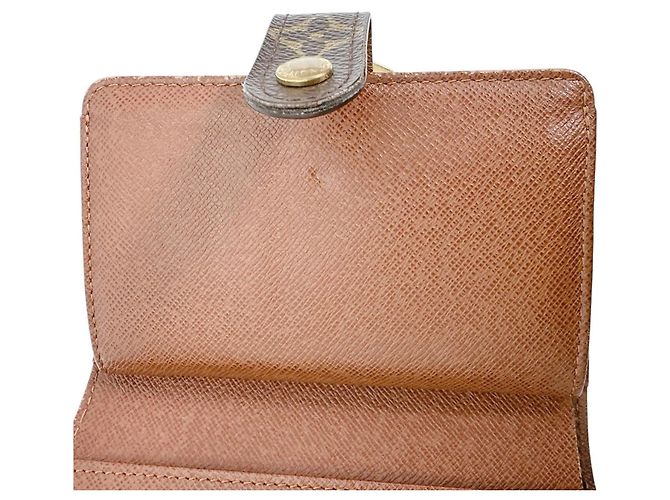 Louis Vuitton Bi-Fold Geldbörse im Monogramm Braun - Ansicht 16