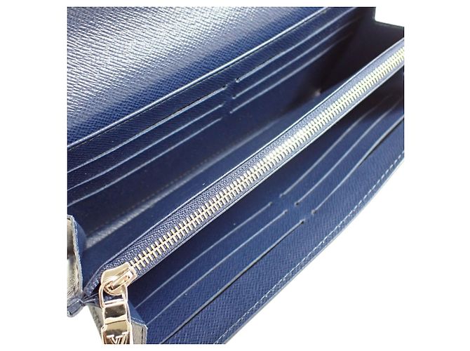 Louis Vuitton Long Wallet aus Epi-Leder Blau - Ansicht 11