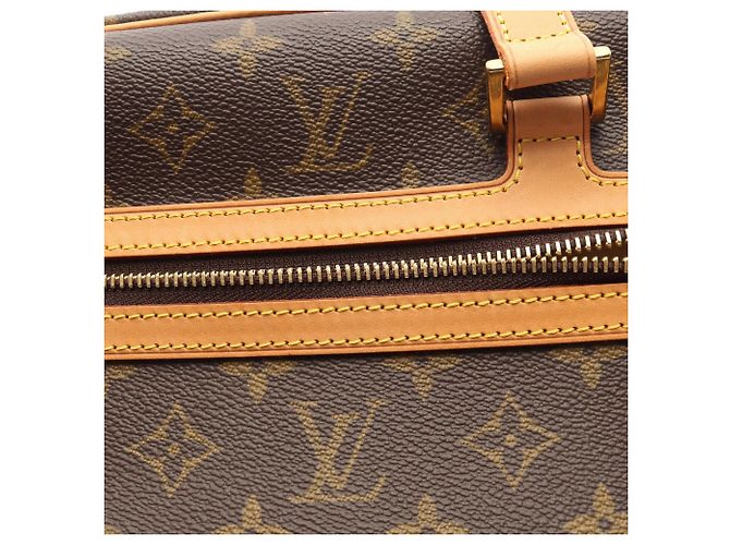 Sac à l'épaule Louis Vuitton Cite GM Marron - vue 9
