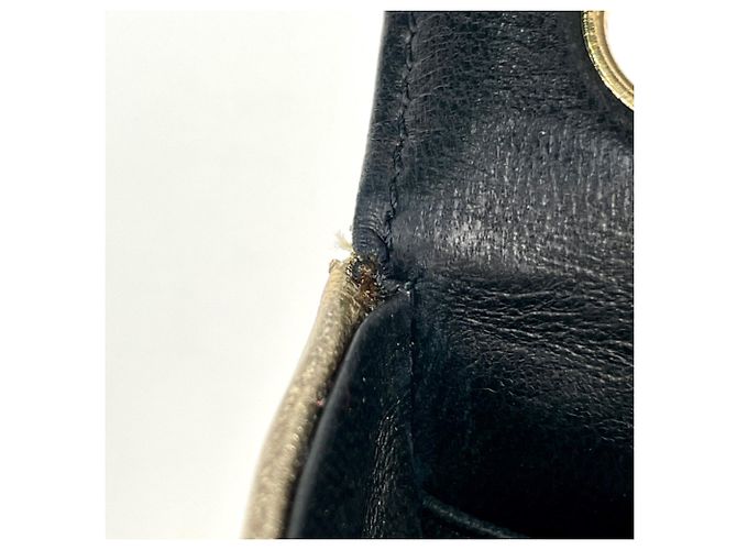 Charm per borsa Chanel in pelle dorata D'oro - vista 8