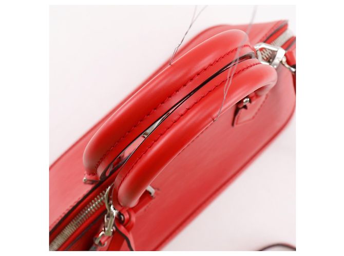 Louis Vuitton Alma Epi Leather BB Rosso - vista 6