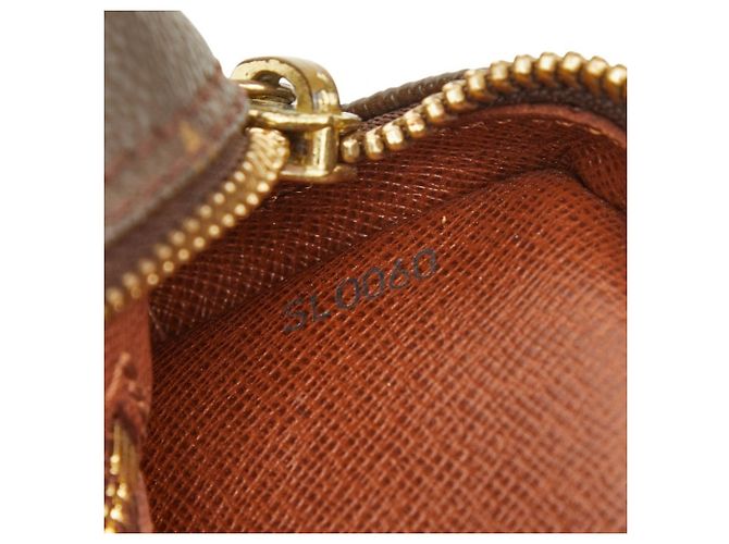Clutch Louis Vuitton Monogram Marly Dragonne GM Marrone - vista 10