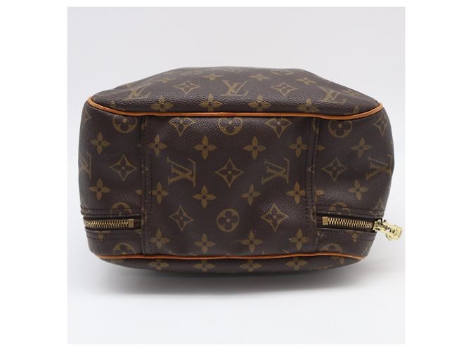Bolso Louis Vuitton Monogram Excursion Castaño Beige Monograma - vista 7