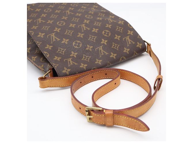 Borsa a tracolla Louis Vuitton Monogram Musette Marrone Beige Monogramma - vista 10