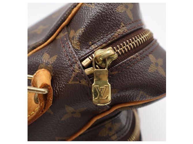 Borsa a Spalla Louis Vuitton Monogram Nile Marrone Beige Monogramma - vista 12