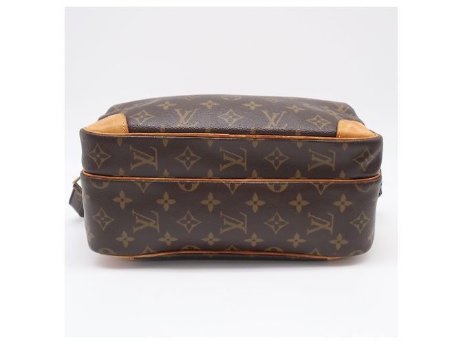 Borsa a Spalla Louis Vuitton Monogram Nile Marrone Beige Monogramma - vista 7