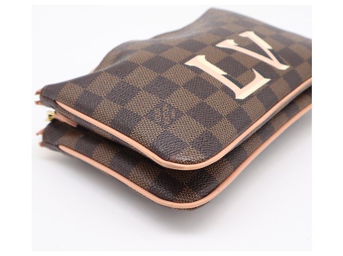 Louis Vuitton Damier Pochette Double Shoulder Bag Marrone Beige Damier ebene - vista 9