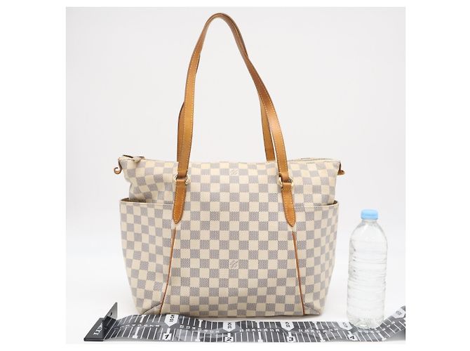 Borsa Louis Vuitton Azur Totally MM Marrone Bianco Blu - vista 3