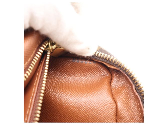 Borsa a Spalla Louis Vuitton Monogram Trocadero PM Marrone Beige Monogramma - vista 15