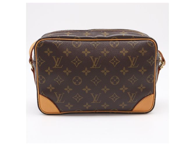 Borsa a Spalla Louis Vuitton Monogram Trocadero PM Marrone Beige Monogramma - vista 2