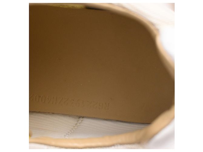 Baskets Hermès Escape en daim blanc - vue 7