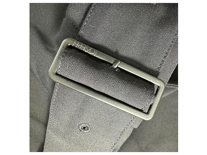 Joseph Tailored Trousers mit Gürtel aus schwarzer Viskose - Ansicht 4
