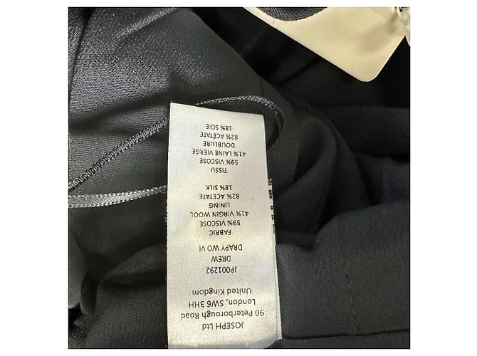 Joseph Tailored Trousers mit Gürtel aus schwarzer Viskose - Ansicht 7