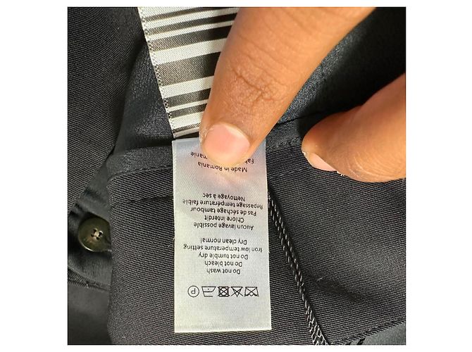Joseph Tailored Trousers mit Gürtel aus schwarzer Viskose - Ansicht 8