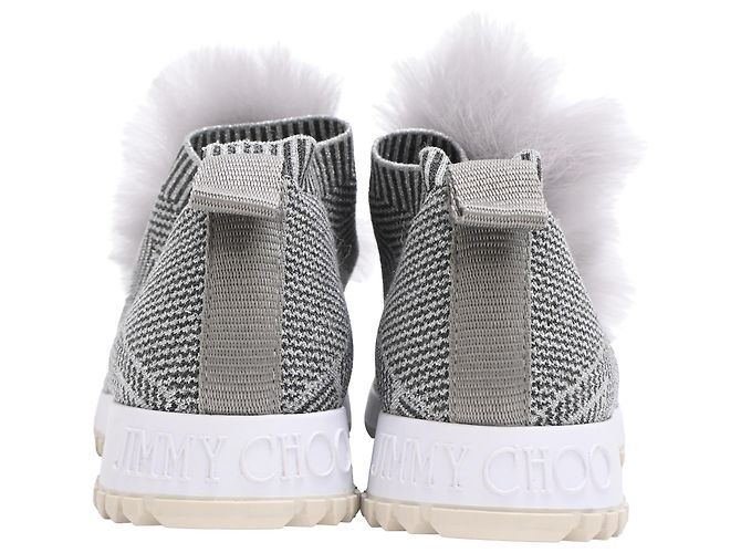 Jimmy Choo Low Top Sneaker aus grauem Polyamid mit elastischem Pelzbesatz - Ansicht 4