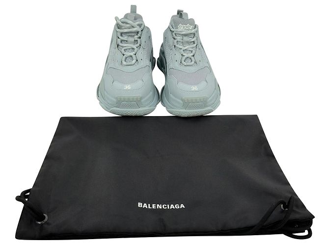 Baskets Triple S Balenciaga en polyester bleu clair - vue 18