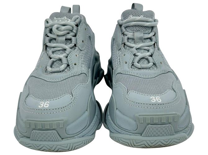 Baskets Triple S Balenciaga en polyester bleu clair - vue 3