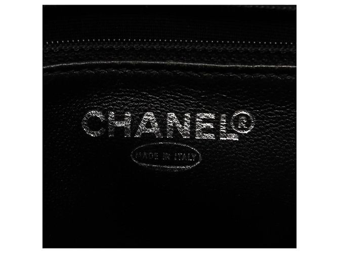 Borsa Tote Chanel Reissue in pelle di vitello martellata nera Nero - vista 4
