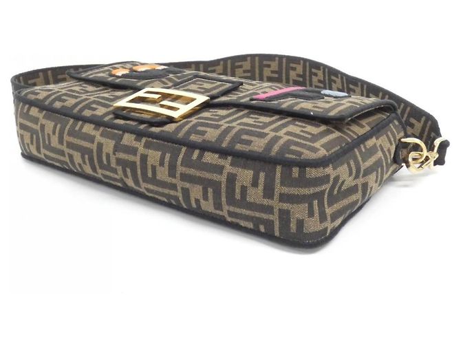 Bolsa de Ombro Fendi Baguette Large Marrom Multicor - vista 3