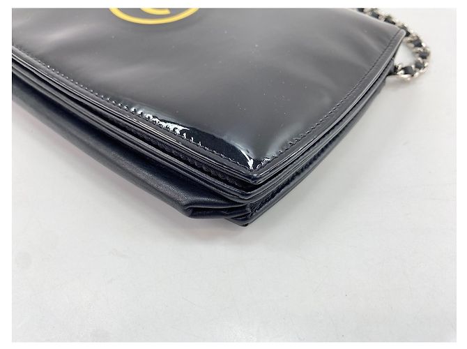 Borsa a tracolla per trucco in vernice nera Chanel Nero - vista 9