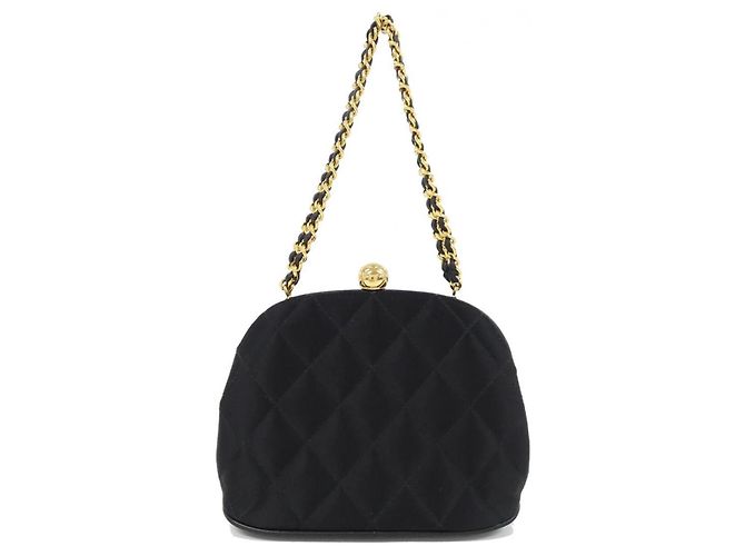 Sac à main en satin noir Chanel - vue 2